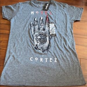 New AHS horror top hot topic medium